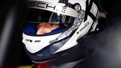 Kajus Šikšnelis – jauniausias „Porsche Carrera Cup Italia“ dalyvis