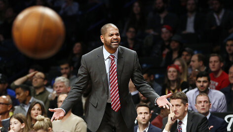 J.B.Bickerstaffas