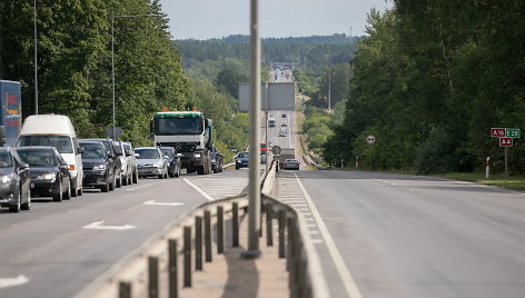 Kitąmet bus remontuojamas viadukas kelyje Vilnius–Trakai