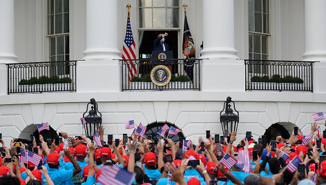 Donaldas Trumpas su savo rėmėjais