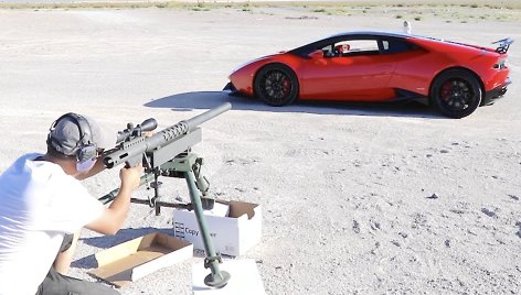 20mm-through-a-lamborghini-huracan