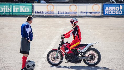 Kretingoje prasidėjo Lietuvos motobolo čempionatas