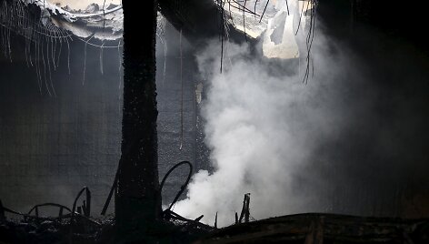 Gaisras avalynės fabrike Filipinuose
