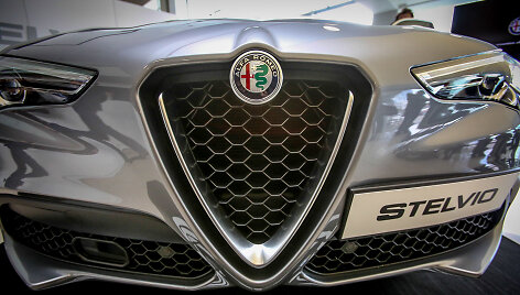 &bdquo;Alfa romeo&ldquo; naujo automobilio pristatymas
