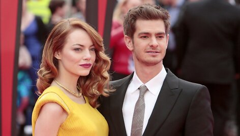 Emma Stone ir Andrew Garfieldas