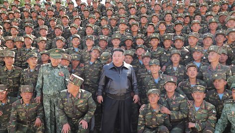 Šiaurės Korėjos lyderis Kim Jong Unas / STR / AFP