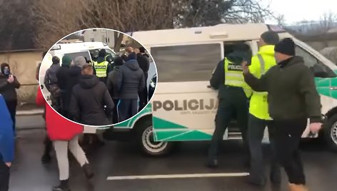 Dalies ūkininkų ir policijos pareigūnų konfliktas Šilutėje