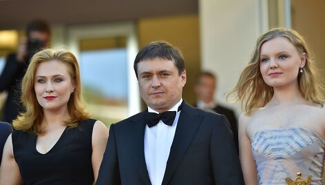 Režisierius Cristianas Mungiu su aktorėmis Malina Manovici ir Maria Dragus