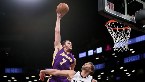 Larry Nance'as