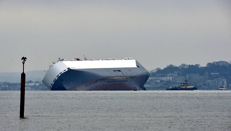 „Hoegh Osaka“ krovininis laivas Lamanšo sąsiauryje