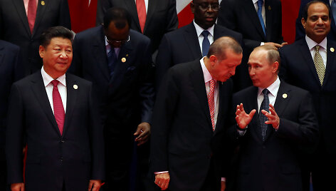 Xi Jinpingas, Recepas Tayyipas Erdoganas ir Vladimiras Putinas 2016 m.