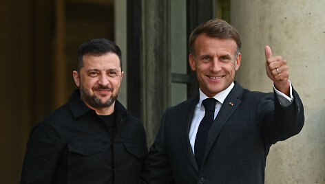 Volodymyras Zelenskis, Emmanuelis Macronas