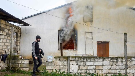 Armėnai palieka Kalnų Karabachą