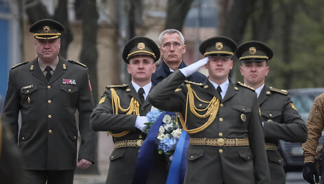 NATO vadovas Jensas Stoltenbergas Kyjive