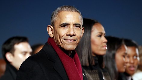 Obama paskutinį kartą įžiebė pagrindinę šalies Kalėdų eglę