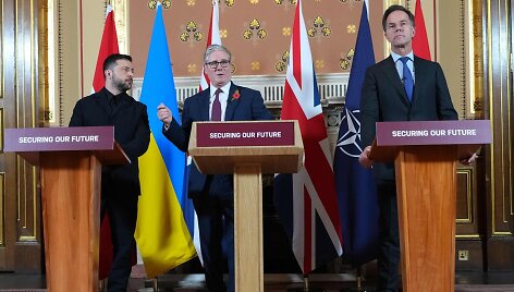 Norinčiųjų koalicijos susitikimas Londone / KIRSTY WIGGLESWORTH / AFP