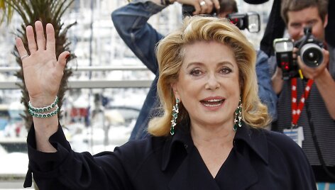 Catherine Deneuve 2010 metais