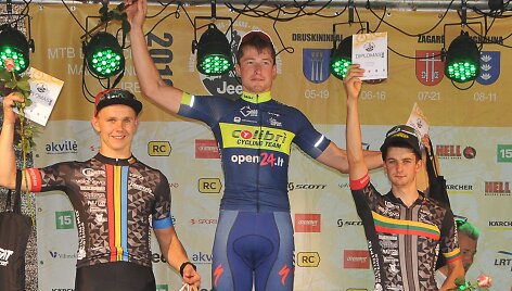 MTB dviračių etape Žagarėje &ndash; į Lietuvą grįžusios K. Sosnos pergalė