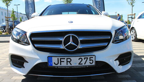 &bdquo;Mercedes-Benz&ldquo; gerbėjų &scaron;ventėje &ndash; i&scaron;skirtiniai automobiliai