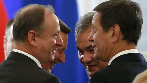 (i&scaron; kairės) Nikolajus Patru&scaron;evas, Sergejus Ivanovas, Sergejus &Scaron;oigu ir Aleksandras Žukovas