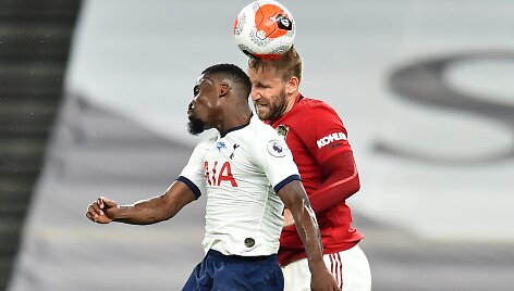 Serge'o Aurier ir Luke'o Shaw dvikova