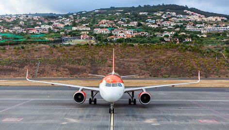 &bdquo;EasyJet&ldquo; lėktuvas Madeiroje
