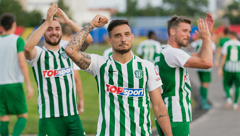 Vilniaus &bdquo;Žalgirio&ldquo; futbolininkai: M.Karamarko ir H.Videmontas.