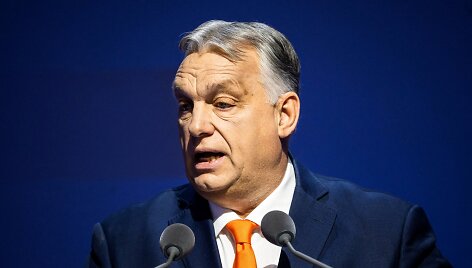 Viktoras Orbanas / Marton Monus / REUTERS