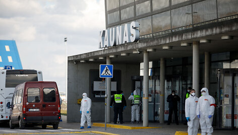 Kaune nusileido lėktuvas i&scaron; Bankoko