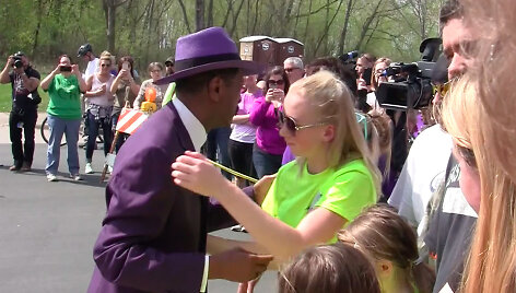 Prince'o artimieji renkasi į kremavimą