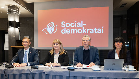 Lietuvos socialdemokratų partijos prezidiumo posėdžio pradžia