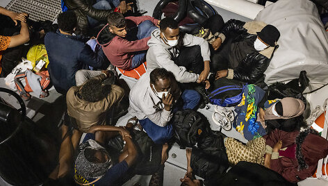 Nelegalūs migrantai