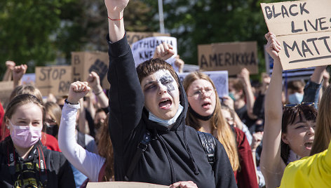 Eisena už juodaodžių teises Vilniuje