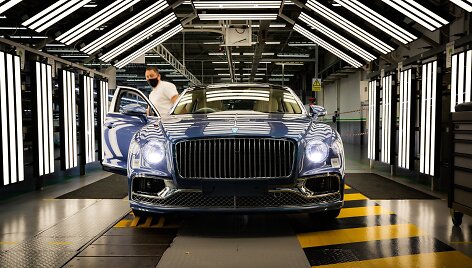  &bdquo;Bentley Flying Spur V8&ldquo;