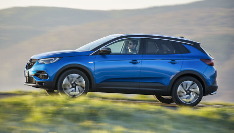 „Opel Grandland X“