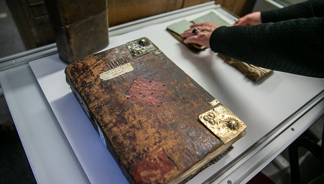 Mįslingos vagystės prieš 200 metų: kaip iš Vilniaus universiteto dingo dešimtys vertingiausių knygų