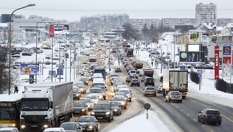 Vilniuje &ndash; sudėtingos eismo sąlygos