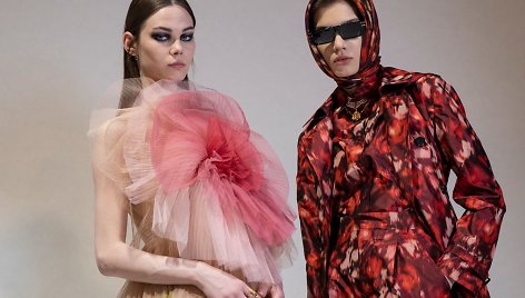 „Dior“ 2021–2022 m. rudens ir žiemos kolekcijos modeliai