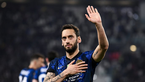 Hakanas Calhanoglu