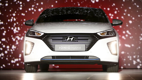 Hibridinis &bdquo;Hyundai Ioniq": trys viename
