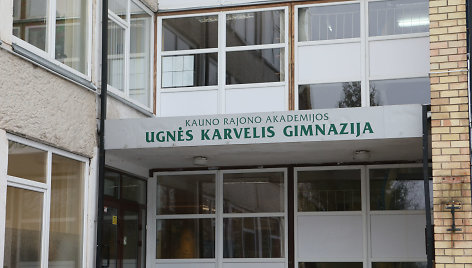 Gimnazijoje Kauno rajone kilo incidentas – nuo pareigų nušalinta mokytoja