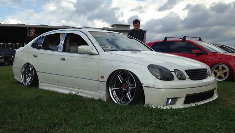 VIP stiliaus automobilis