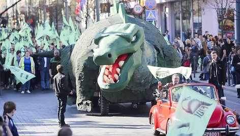 Dino Zauro kasmetinė kelionė į Filologijos fakultetą