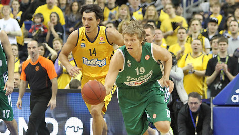 Mindaugas Kuzminskas, Nihadas Djedovičius