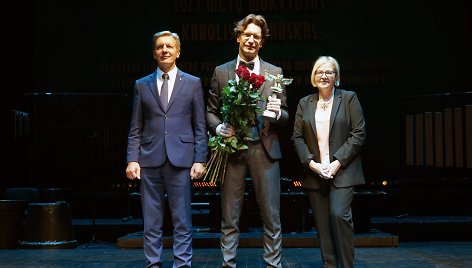 Metų mokytoju tapo Karolis Makauskas, S.Dacho progimnazijos Teatro mokytojas.