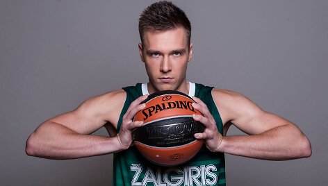 pvalinskas-mano-darbas-isnaudoti-gaunamas-progas-ir-isitvirtinti-komandoje