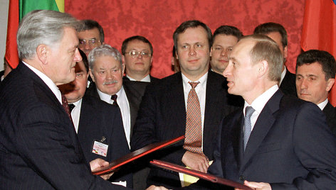 Valdas Adamkus ir Vladimiras Putinas (2001.03.30)