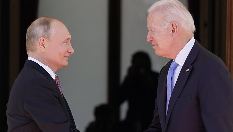 V.Putinas ir J.Bidenas