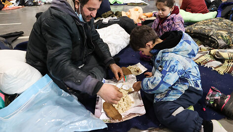 Migrantai Lenkijos pasienyje