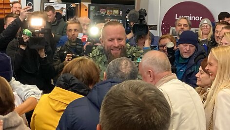 Aurimas Mockus parskrido į Lietuvą